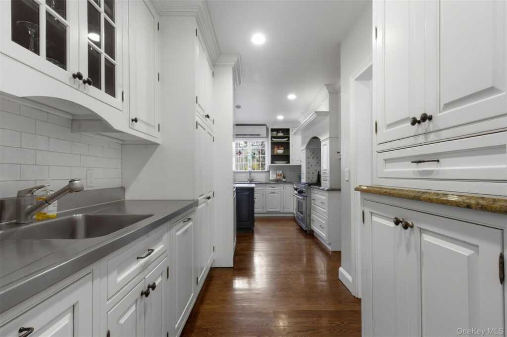 9 Rye Road, Rye, NY 10580 - Photo 14 of 50