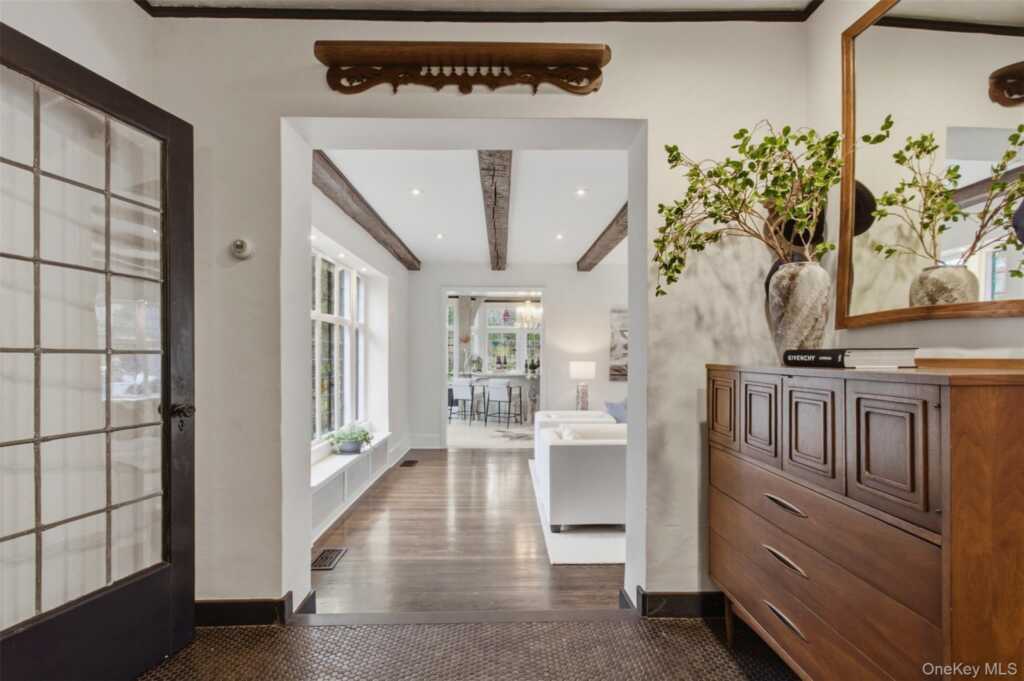 9 Rye Road, Rye, NY 10580 - Photo 17 of 50