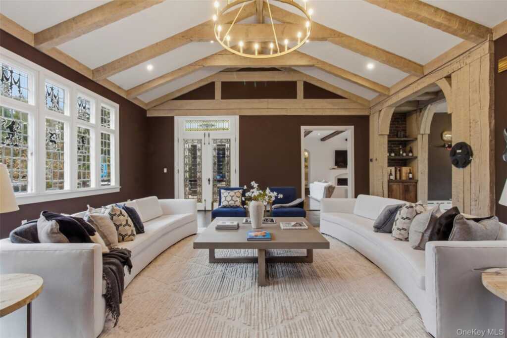 9 Rye Road, Rye, NY 10580 - Photo 5 of 50