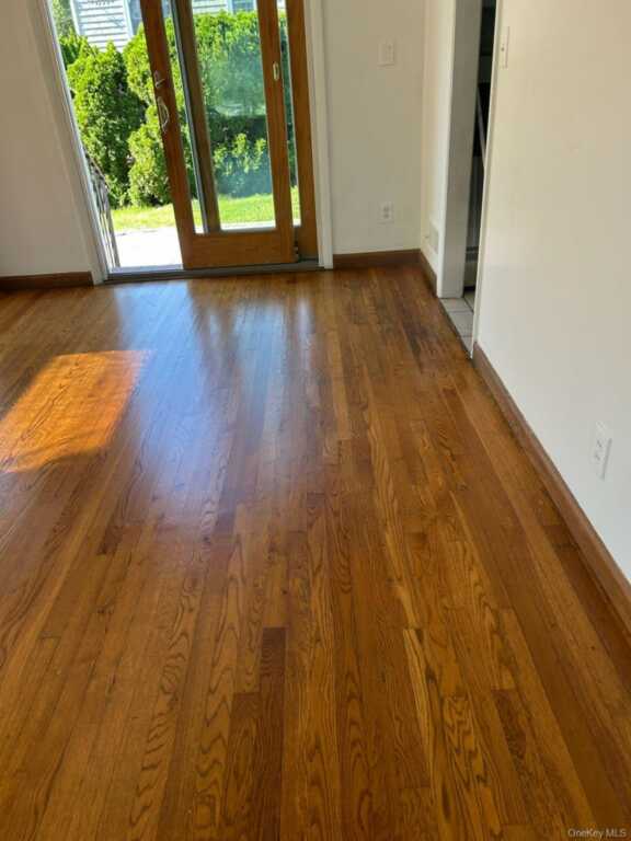 66 Laron Drive, New Rochelle, NY 10804 - Photo 6 of 28