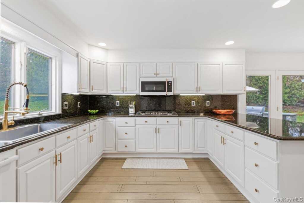 38 Brevoort Lane, Rye, NY 10580 - Photo 16 of 42