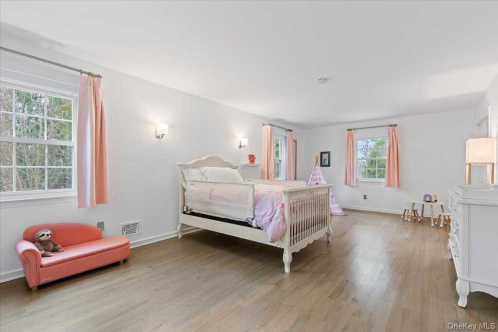 38 Brevoort Lane, Rye, NY 10580 - Photo 27 of 42