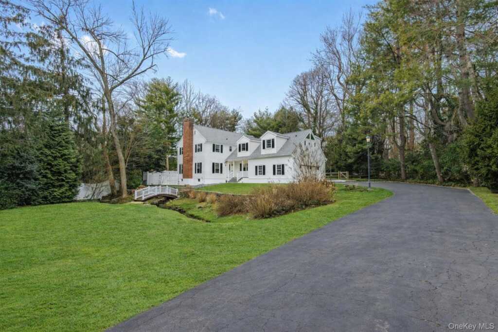 38 Brevoort Lane, Rye, NY 10580 - Photo 5 of 42