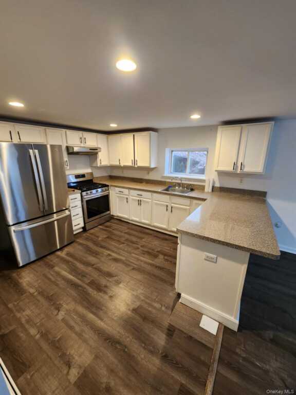 45 Battle Avenue, White Plains, NY 10606 - Photo 5 of 14