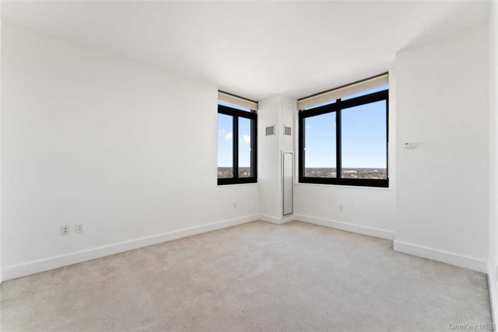 175 Huguenot Street, Unit #1702, New Rochelle, NY 10801 - Photo 7 of 20