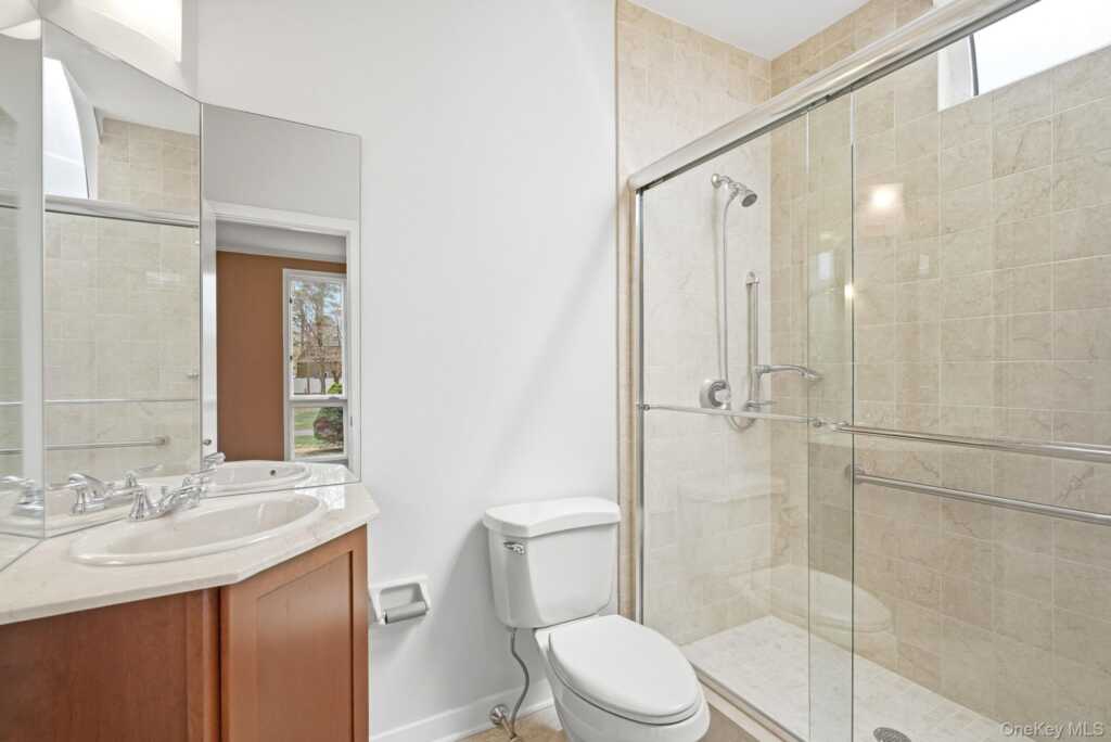 13 Kassel Court, Rye, NY 10543 - Photo 19 of 33