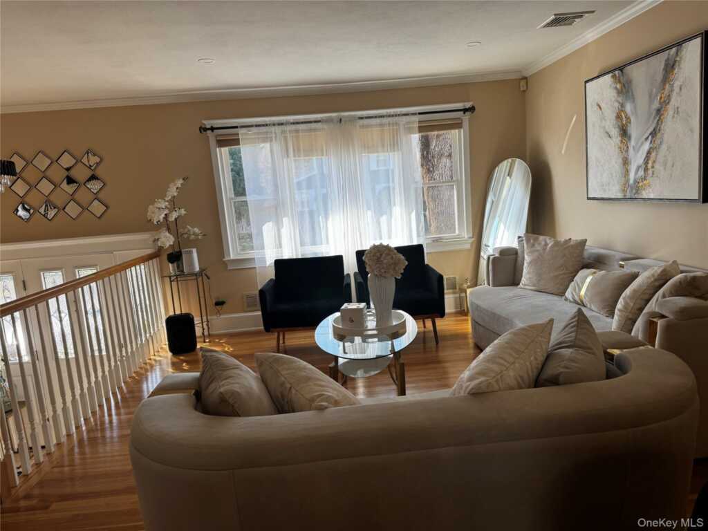 39 Sengstacken Drive, Stony Point, NY 10980 - Photo 5 of 24