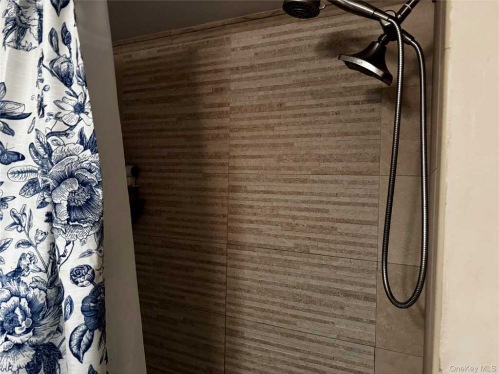 39 Sengstacken Drive, Stony Point, NY 10980 - Photo 9 of 24