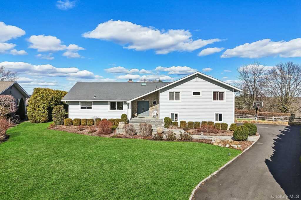 17 Magnolia Drive, Rye, NY 10573