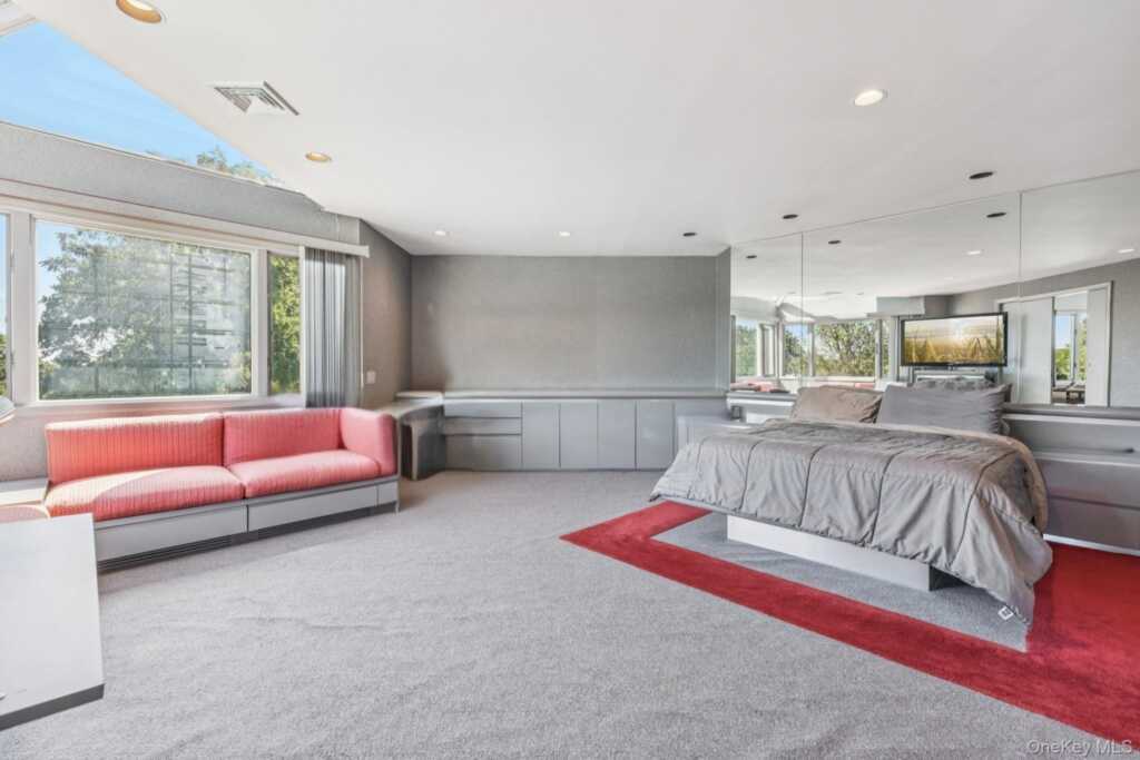 17 Magnolia Drive, Rye, NY 10573 - Photo 15 of 32