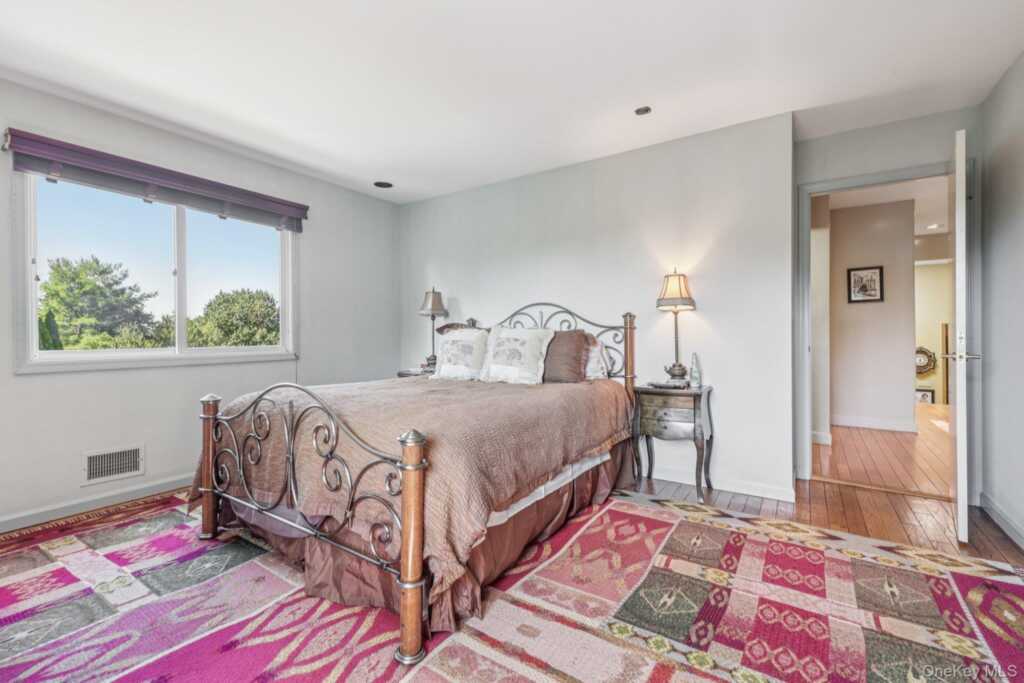 17 Magnolia Drive, Rye, NY 10573 - Photo 19 of 32