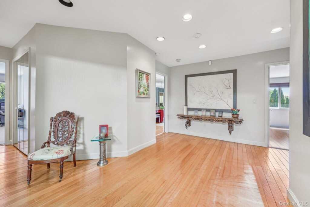 17 Magnolia Drive, Rye, NY 10573 - Photo 27 of 32