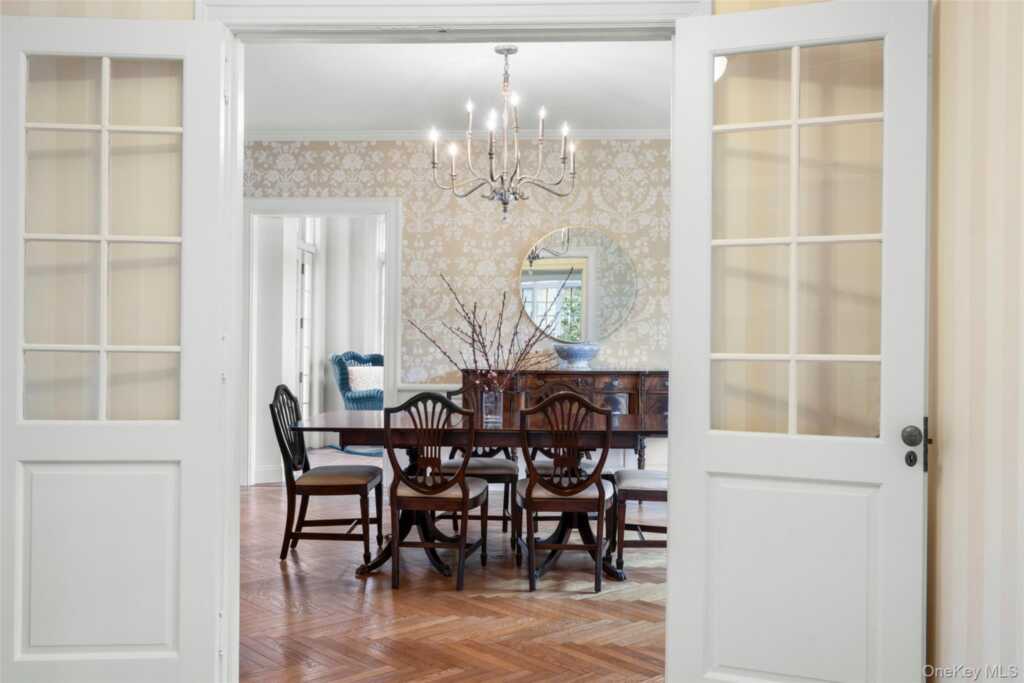 80 Forest Avenue, New Rochelle, NY 10804 - Photo 11 of 49