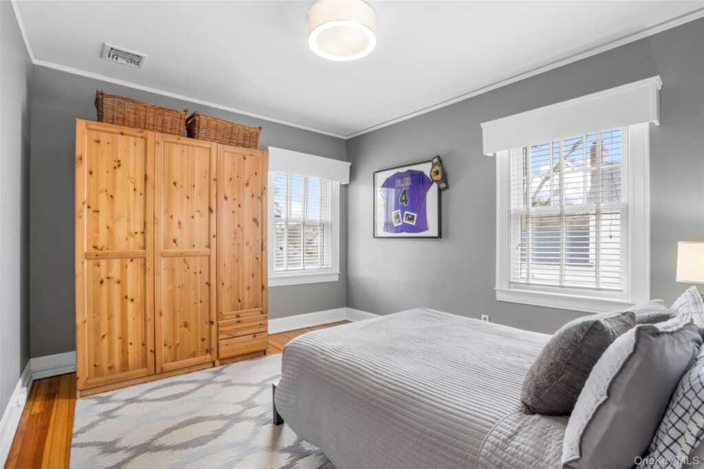 80 Forest Avenue, New Rochelle, NY 10804 - Photo 30 of 49