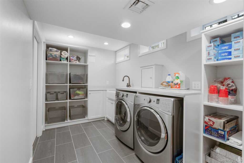 80 Forest Avenue, New Rochelle, NY 10804 - Photo 37 of 49