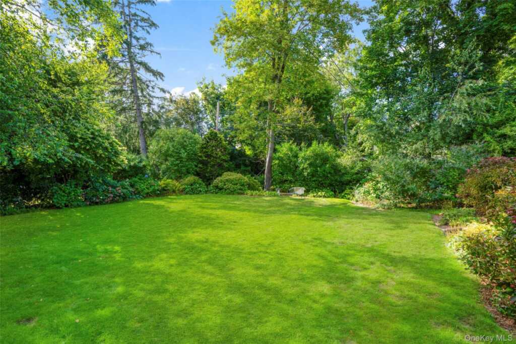 80 Forest Avenue, New Rochelle, NY 10804 - Photo 41 of 49