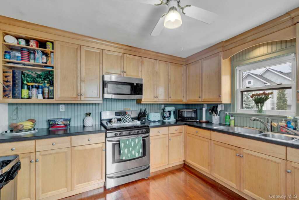 60 W Catherine Street, Nyack, NY 10960 - Photo 10 of 50