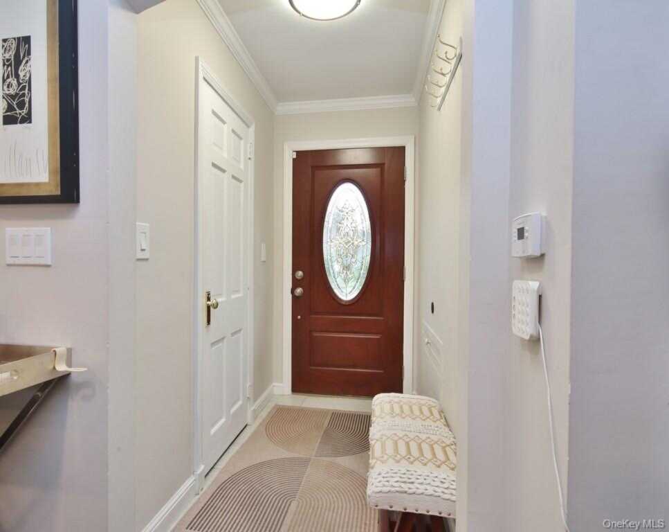 57 Haines Boulevard, Rye, NY 10573 - Photo 2 of 36