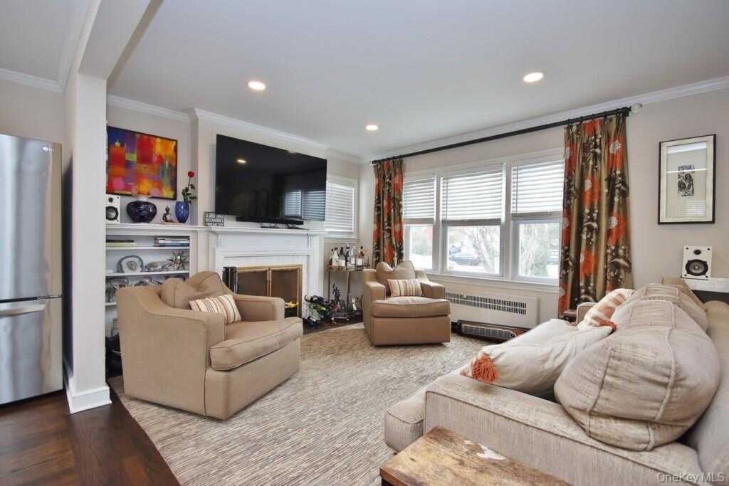 57 Haines Boulevard, Rye, NY 10573 - Photo 3 of 36