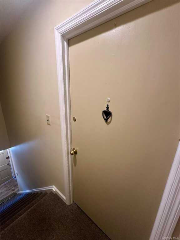 35 Prairie Avenue, Unit #B, Suffern, NY 10901 - Photo 3 of 11