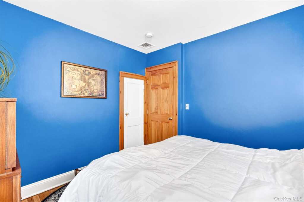 8 W Palisades Avenue, Nanuet, NY 10954 - Photo 22 of 44