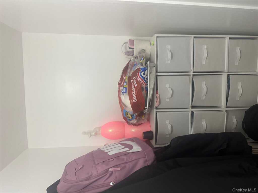 21 Drake Avenue, New Rochelle, NY 10805 - Photo 10 of 18