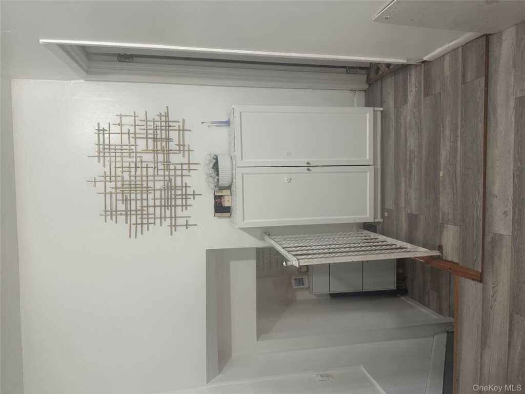 21 Drake Avenue, New Rochelle, NY 10805 - Photo 17 of 18