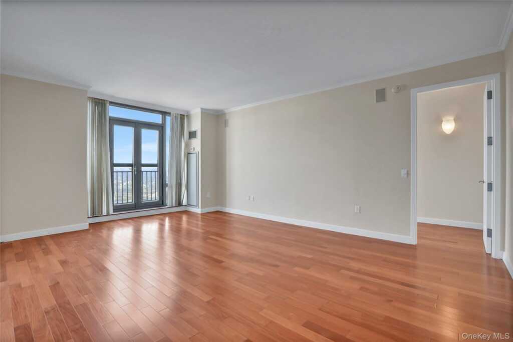 10 City Place, Unit #28F, White Plains, NY 10601 - Photo 10 of 23