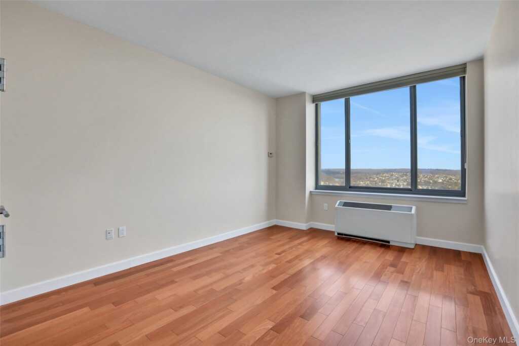 10 City Place, Unit #28F, White Plains, NY 10601 - Photo 14 of 23