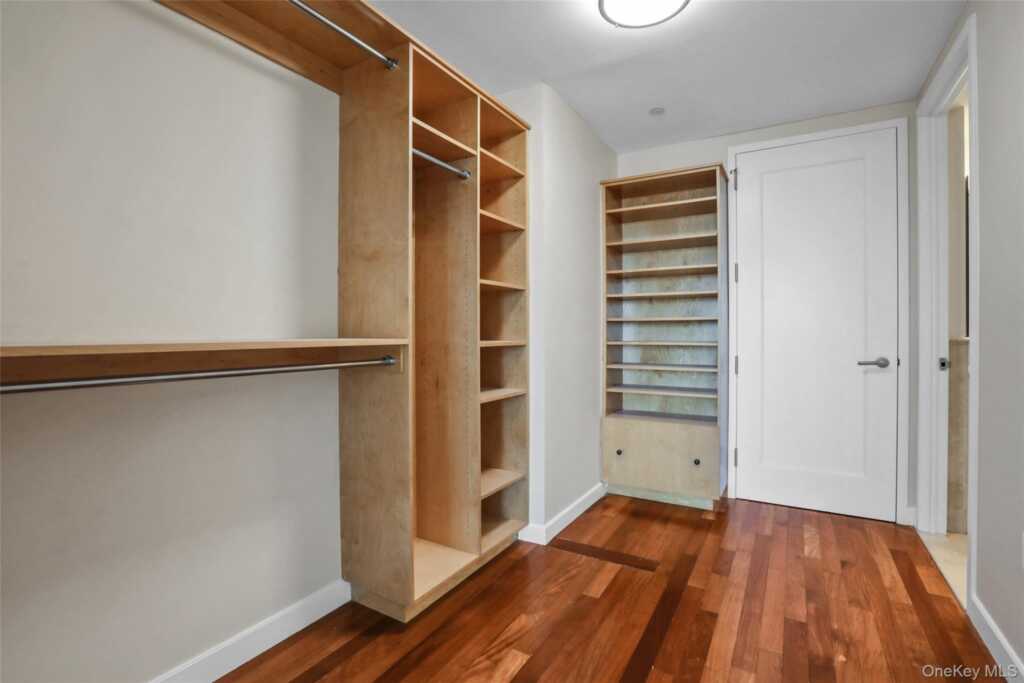 10 City Place, Unit #28F, White Plains, NY 10601 - Photo 19 of 23