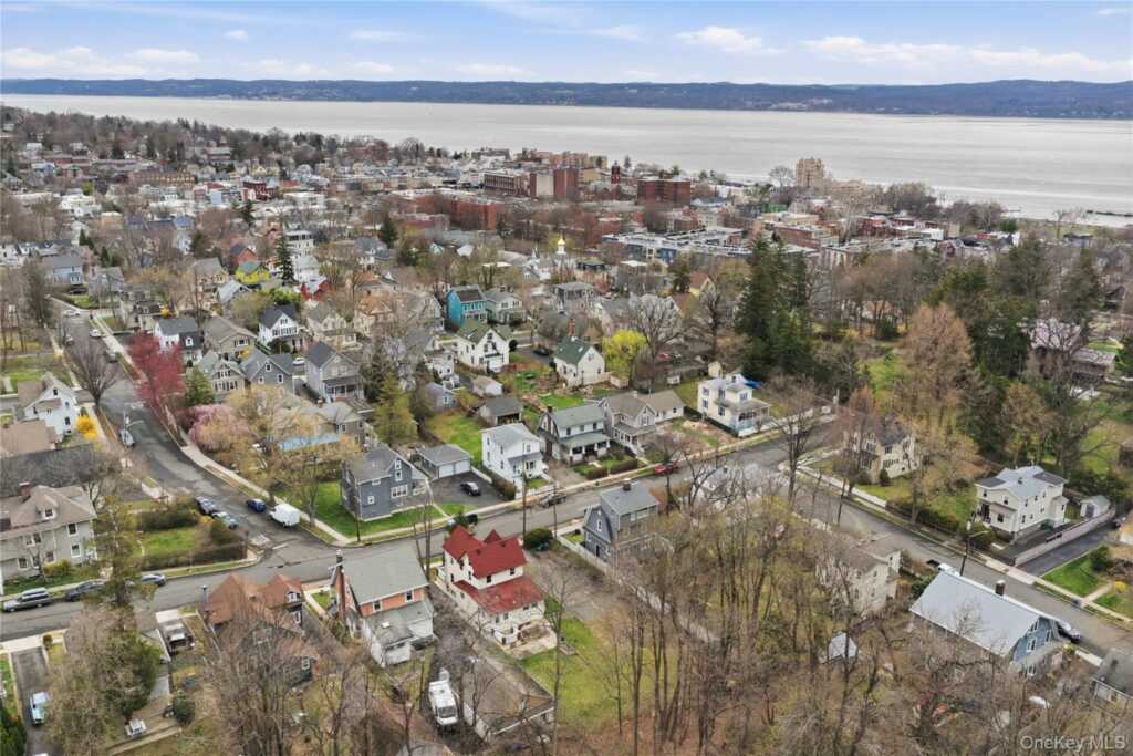 3 Ross Avenue, Nyack, NY 10960 - Photo 25 of 29