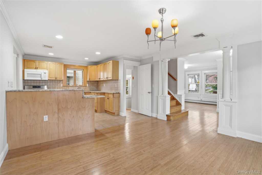 3 Ross Avenue, Nyack, NY 10960 - Photo 8 of 29