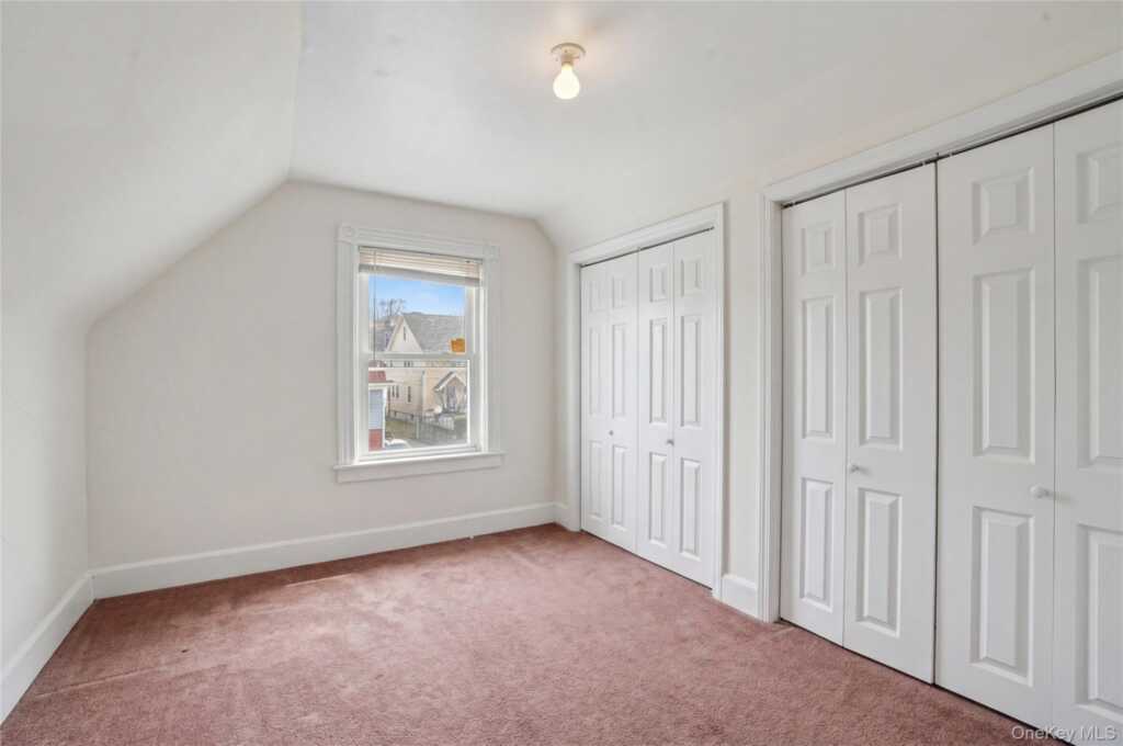 77 Robertson Avenue, White Plains, NY 10606 - Photo 26 of 46