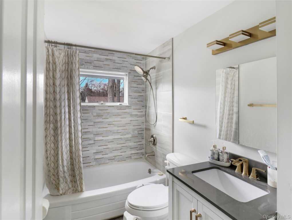 46 Deerfield Drive, New City, NY 10956 - Photo 19 of 39