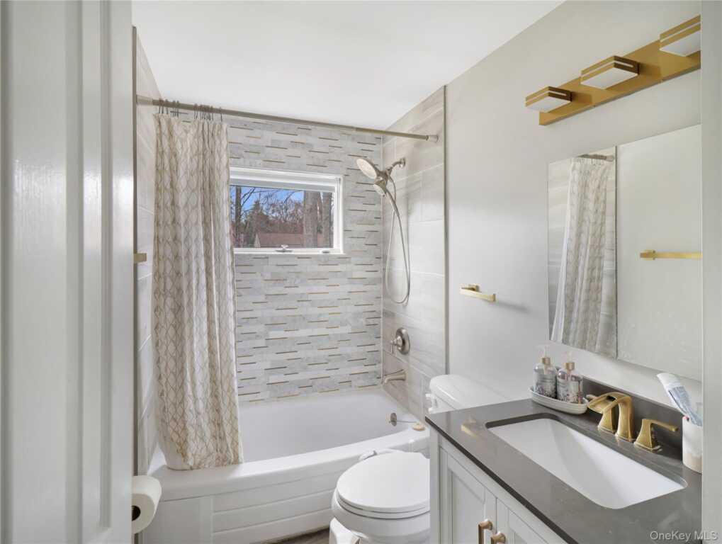 46 Deerfield Drive, New City, NY 10956 - Photo 25 of 39