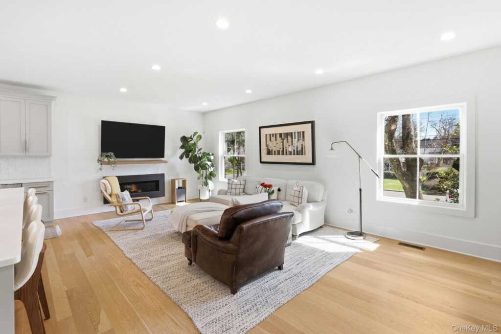 72 Valley Terrace, Rye, NY 10573 - Photo 11 of 32