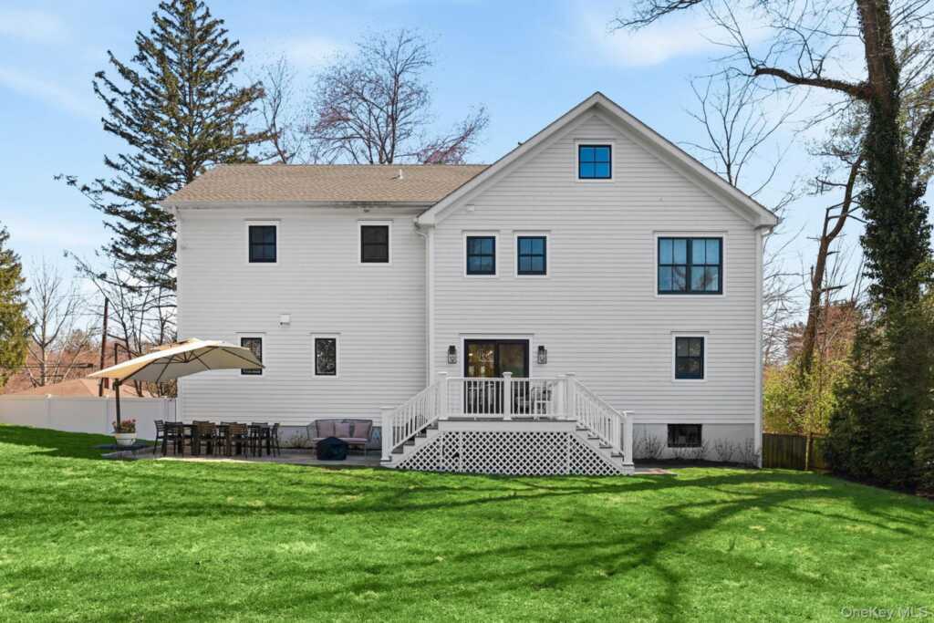 72 Valley Terrace, Rye, NY 10573 - Photo 28 of 32