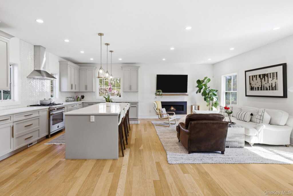 72 Valley Terrace, Rye, NY 10573 - Photo 6 of 32