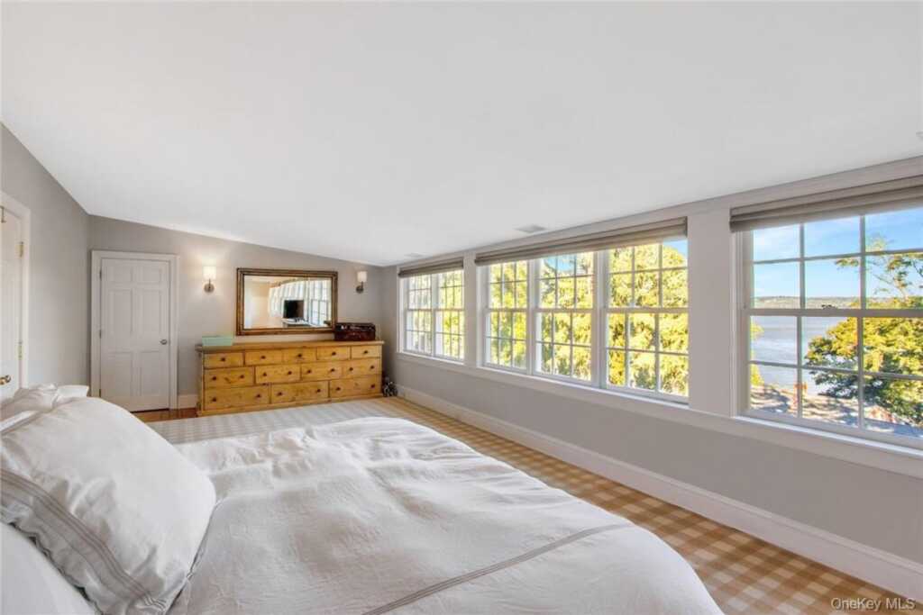 619 N Broadway, Nyack, NY 10960 - Photo 18 of 36