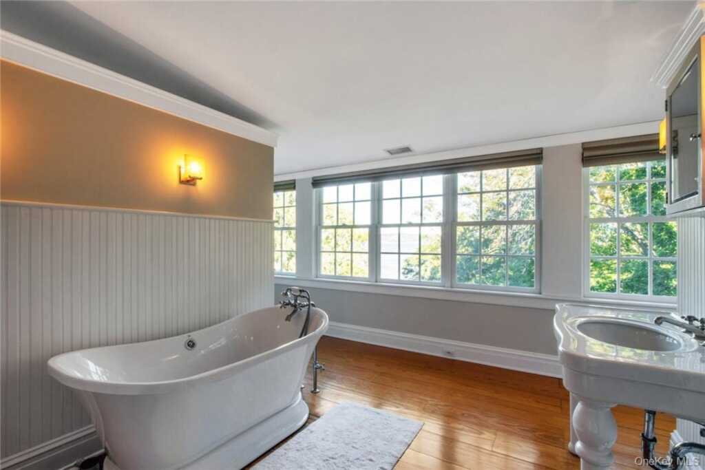 619 N Broadway, Nyack, NY 10960 - Photo 20 of 36