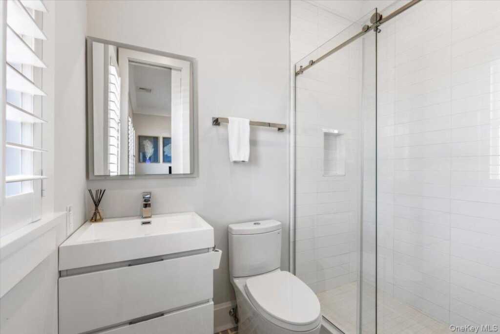 100 Dearborn Avenue, Rye, NY 10580 - Photo 28 of 49