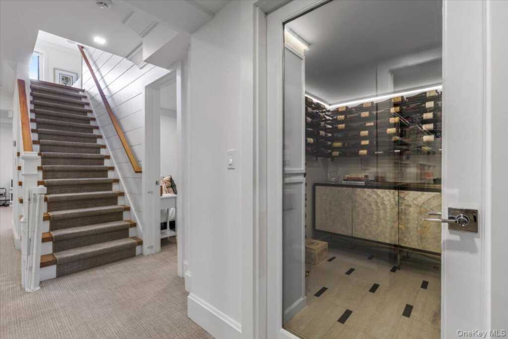 100 Dearborn Avenue, Rye, NY 10580 - Photo 30 of 49