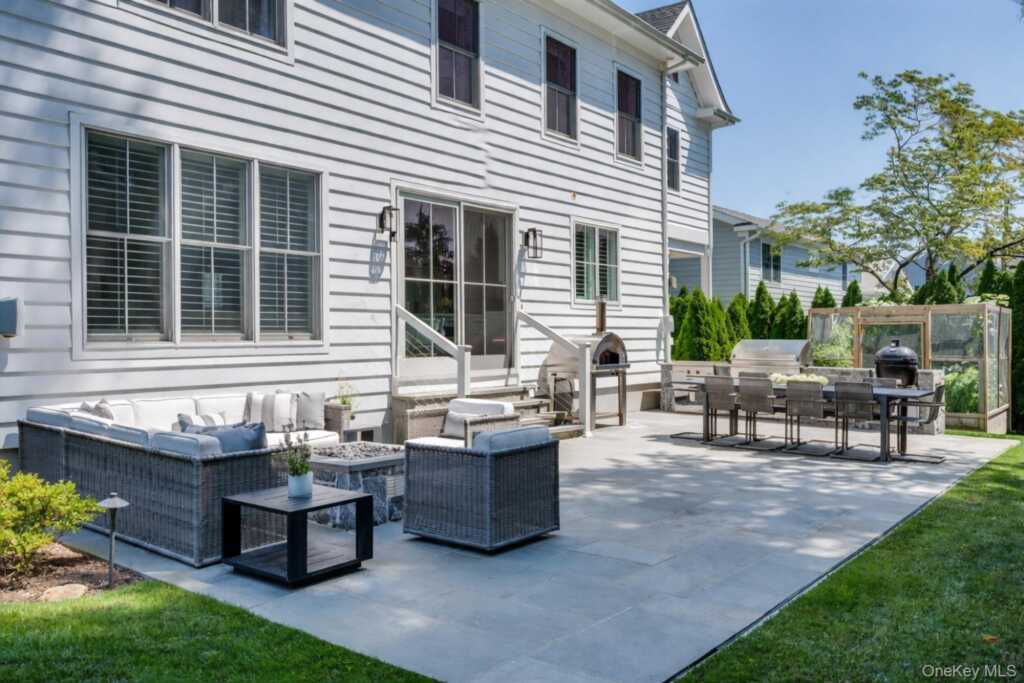 100 Dearborn Avenue, Rye, NY 10580 - Photo 37 of 49