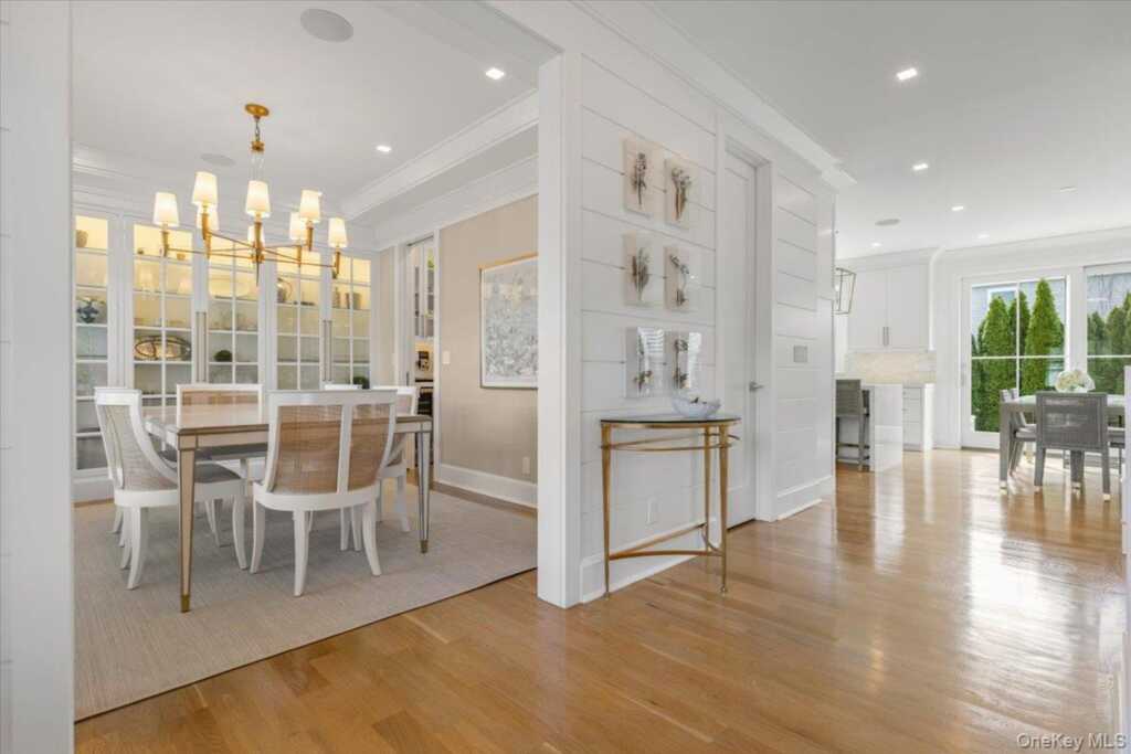 100 Dearborn Avenue, Rye, NY 10580 - Photo 4 of 49