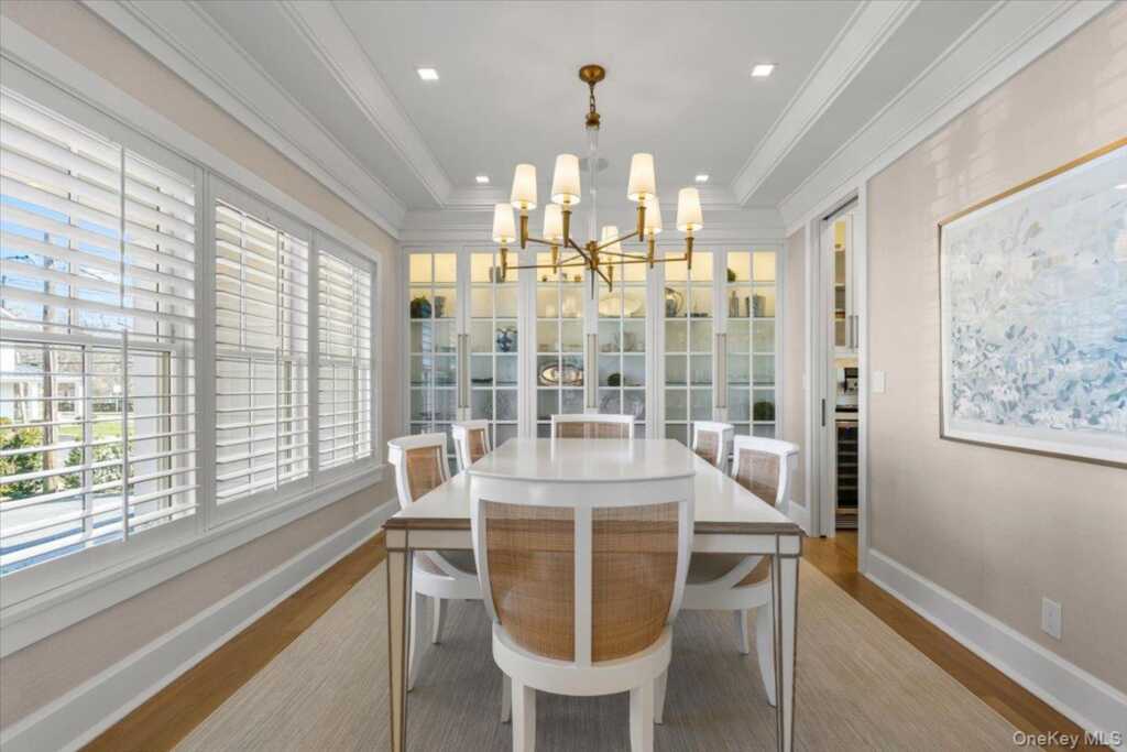 100 Dearborn Avenue, Rye, NY 10580 - Photo 5 of 49