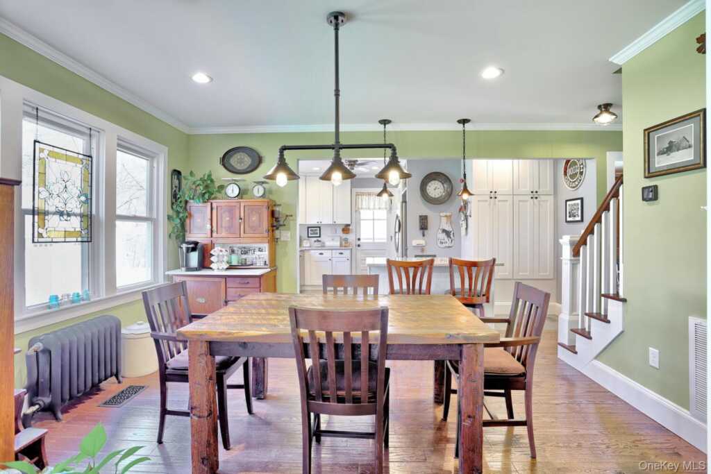 385 Kings Highway, Valley Cottage, NY 10989 - Photo 12 of 50