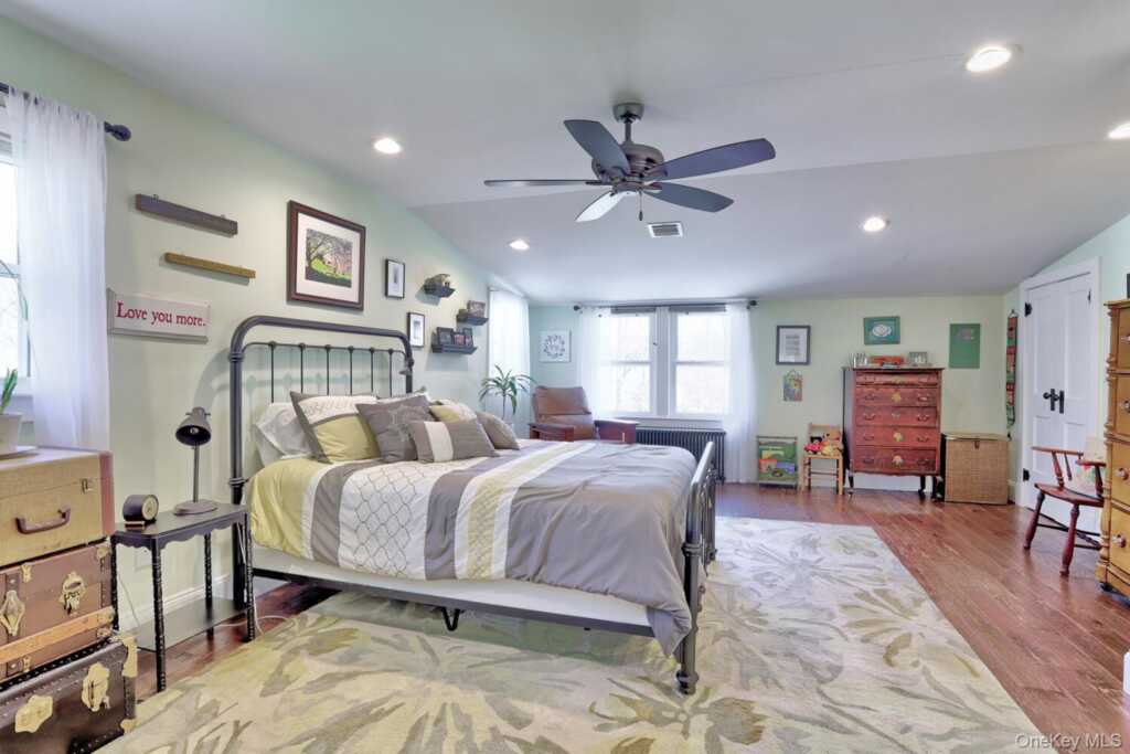 385 Kings Highway, Valley Cottage, NY 10989 - Photo 22 of 50