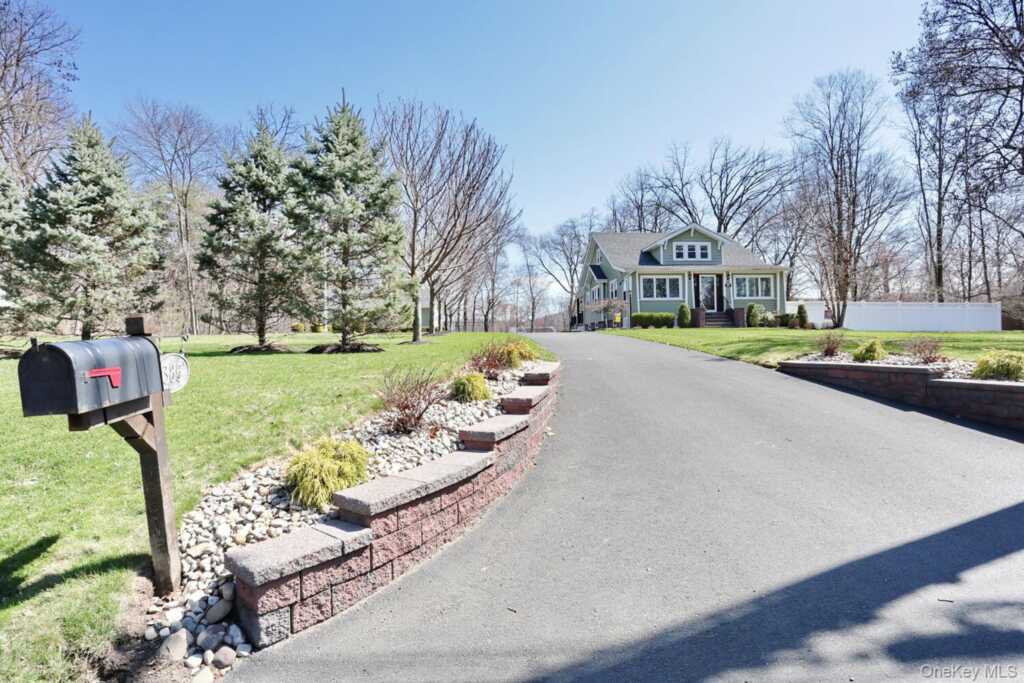 385 Kings Highway, Valley Cottage, NY 10989 - Photo 34 of 50