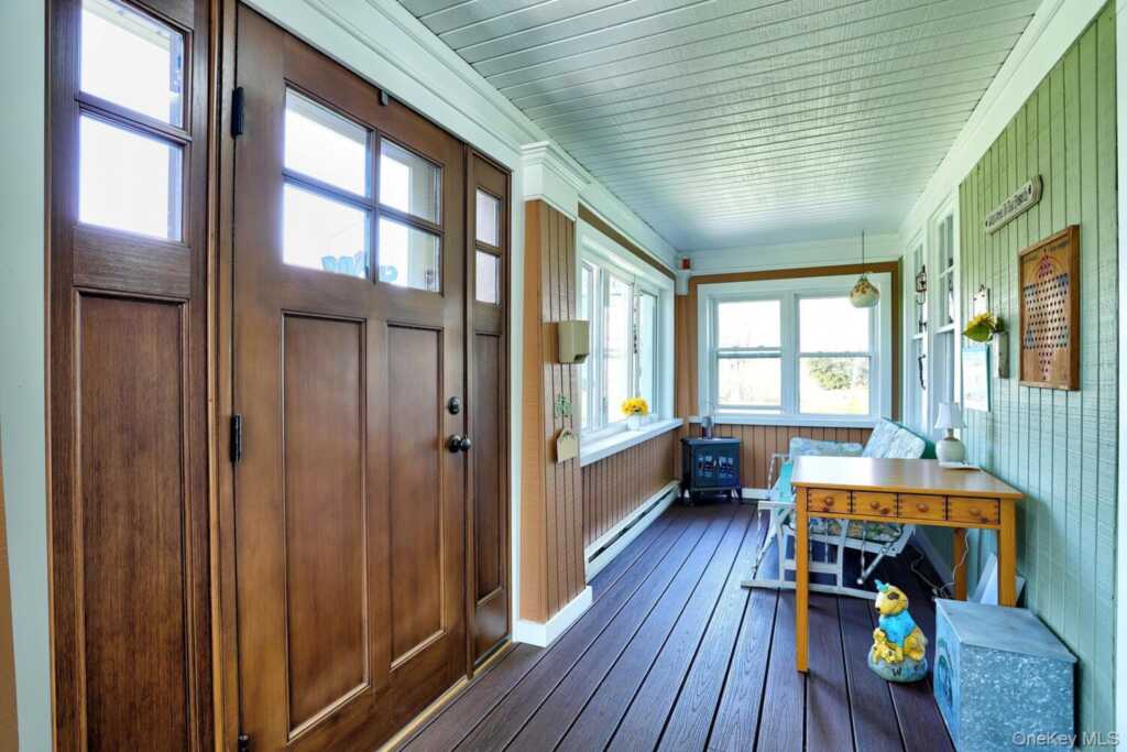 385 Kings Highway, Valley Cottage, NY 10989 - Photo 4 of 50