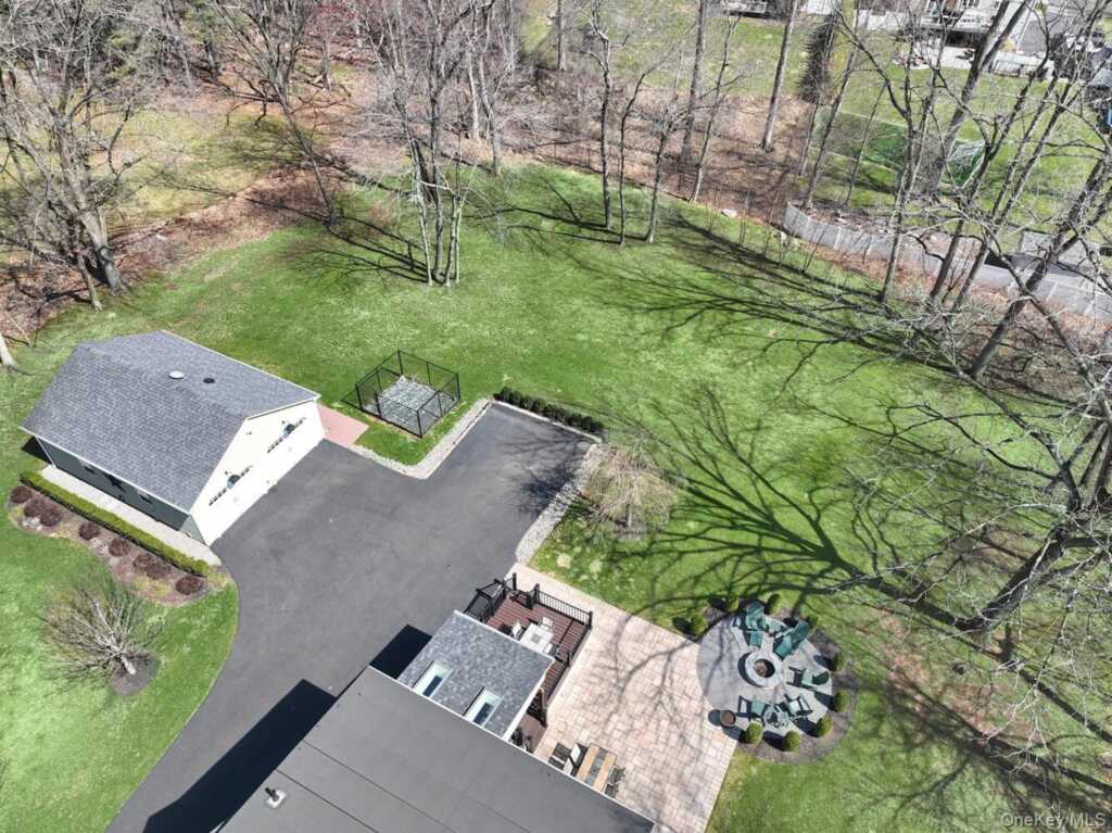 385 Kings Highway, Valley Cottage, NY 10989 - Photo 48 of 50